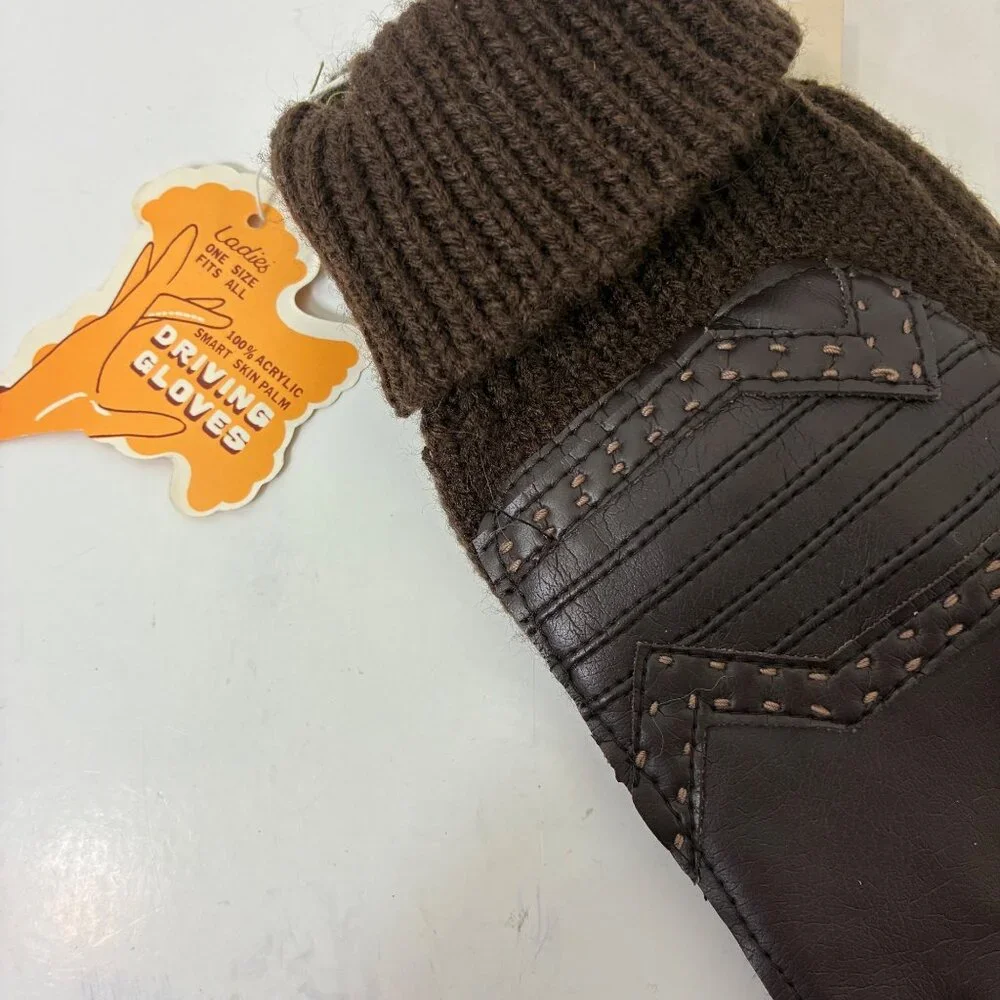 VTG Sears Ladies Driving Gloves Brown Knit & Vinyl Deadstock